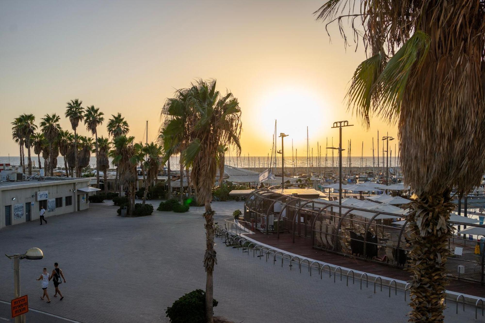 تل أبيب Marina Beach Hotel المظهر الخارجي الصورة